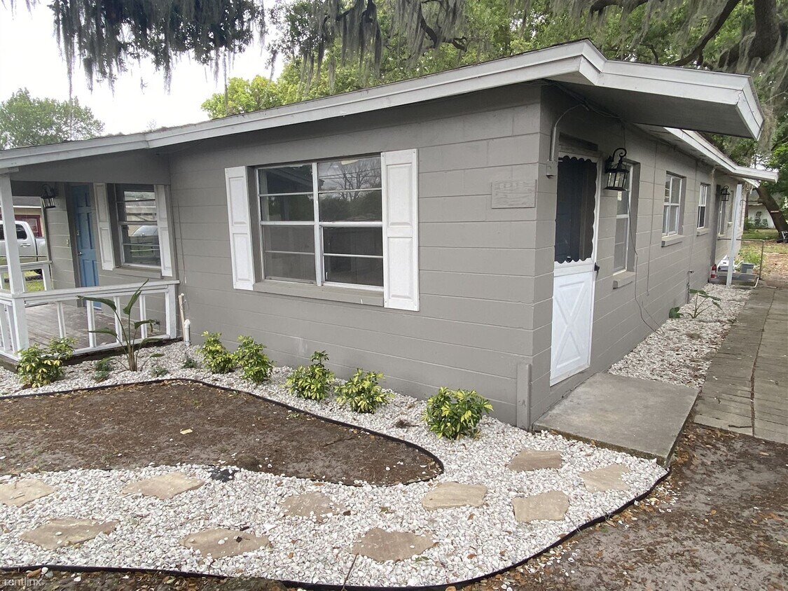Foto principal - 1245 E Parker St