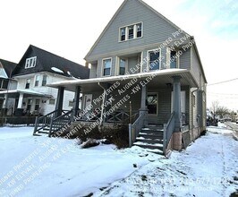 Building Photo - 2202 W 98th St