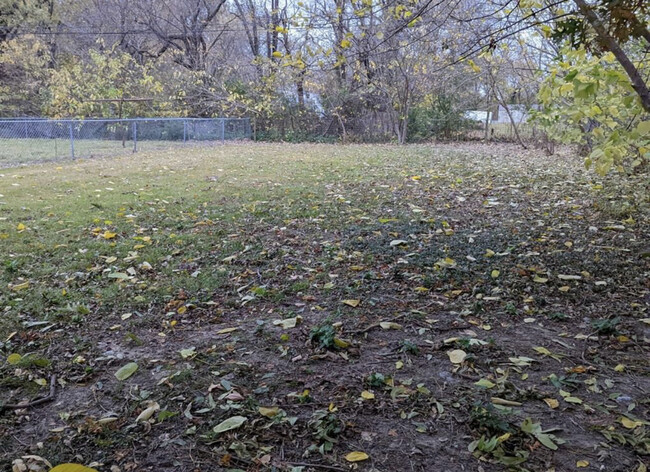 fenced backyard - 4926 Oklahoma St