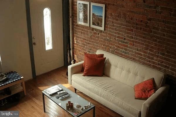 Foto del edificio - 228 Parker St NE