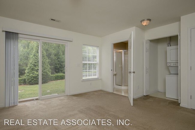 Foto del edificio - 3 br, 3.5 bath House - 4204 Lillington Drive