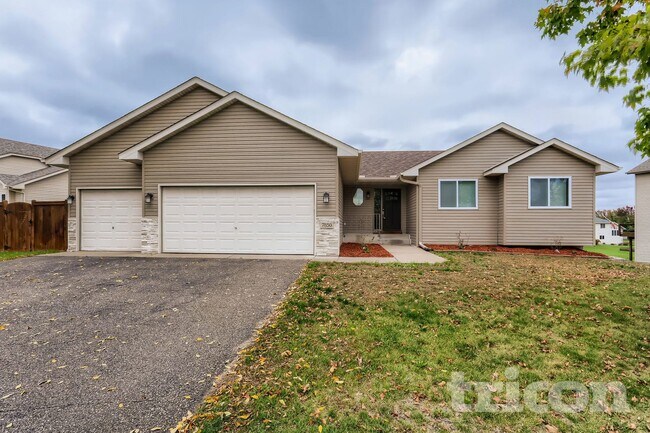 Foto del edificio - 7850 Park Ave NE