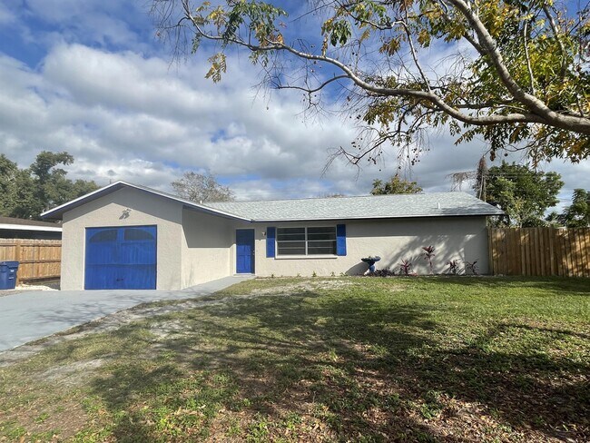 Building Photo - 4235 S Beneva Rd