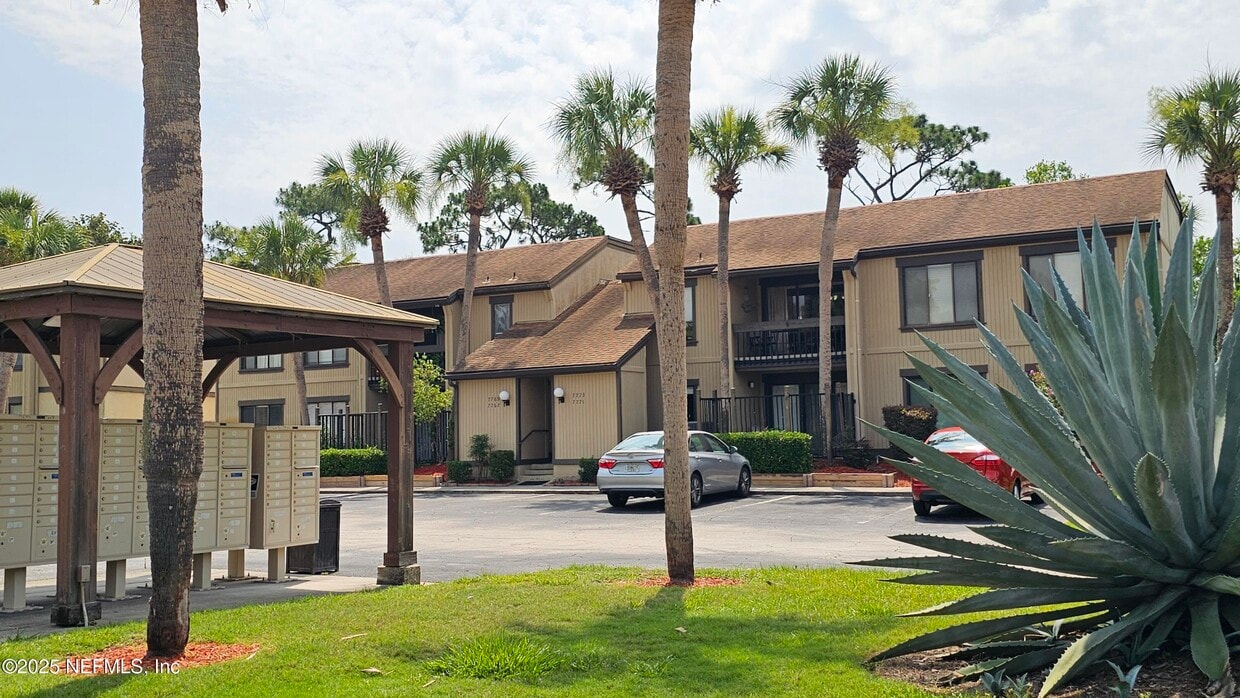 Primary Photo - 7767 Las Palmas Way