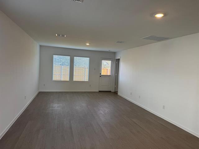 Building Photo - 3116 Burmese St