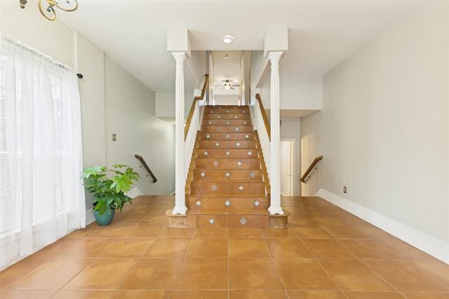 Foto del edificio - 4020 Mediterranean St
