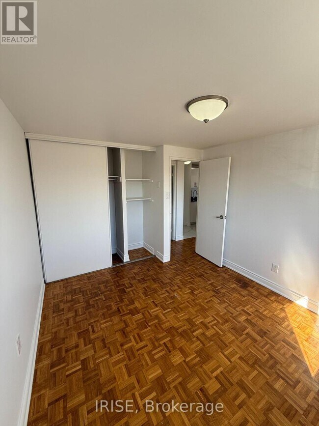 Building Photo - 7555 Goreway Dr