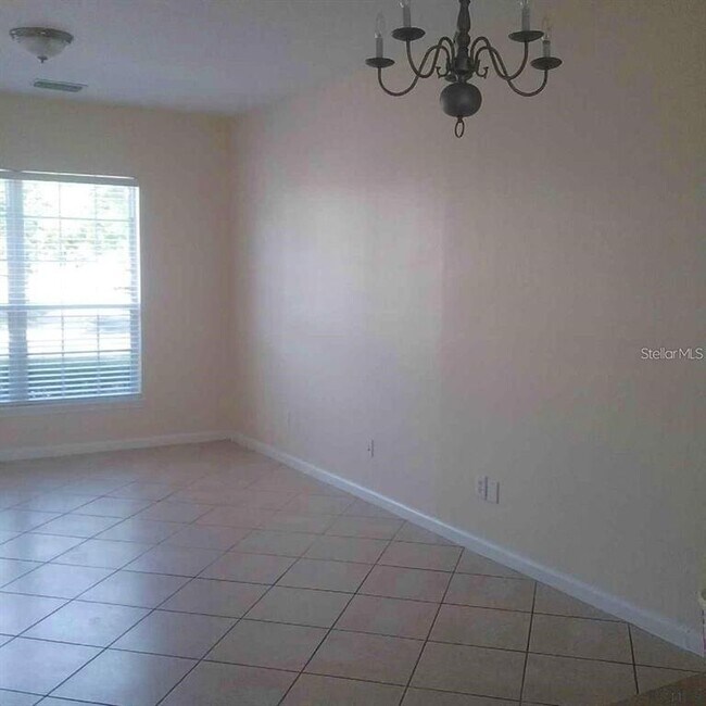 Building Photo - 3640 Summerlin Ln N
