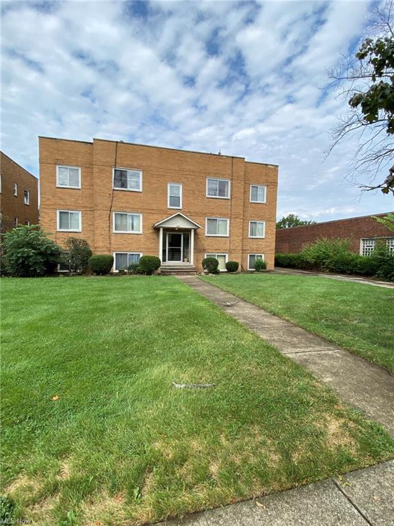 Foto del edificio - 6402 Ridge Rd