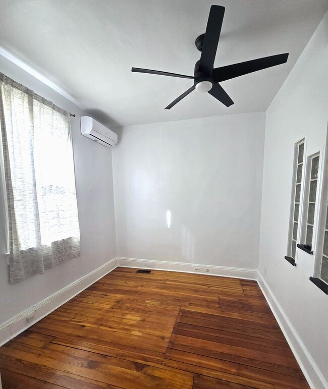 Building Photo - 239 S Collington Ave