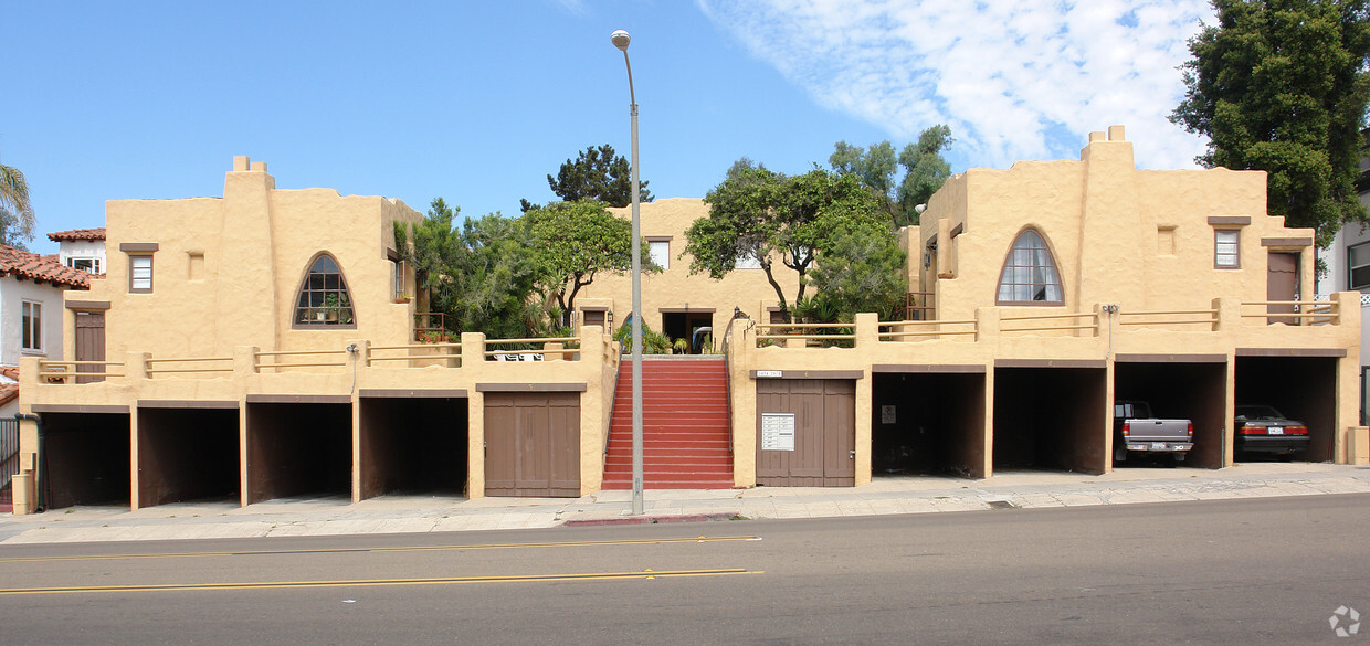 Building Photo - 2454-2474 Adams Ave