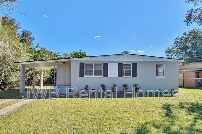 Building Photo - 6741 Restlawn Dr