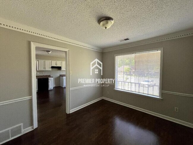 Foto del edificio - 8095 Griffon Cove