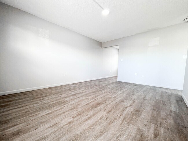 Foto del edificio - 301 S 3rd St