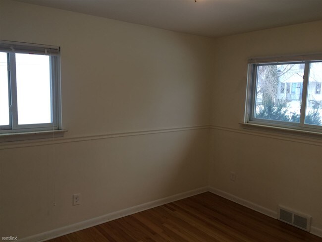 Foto del edificio - 18530 Beechwood St