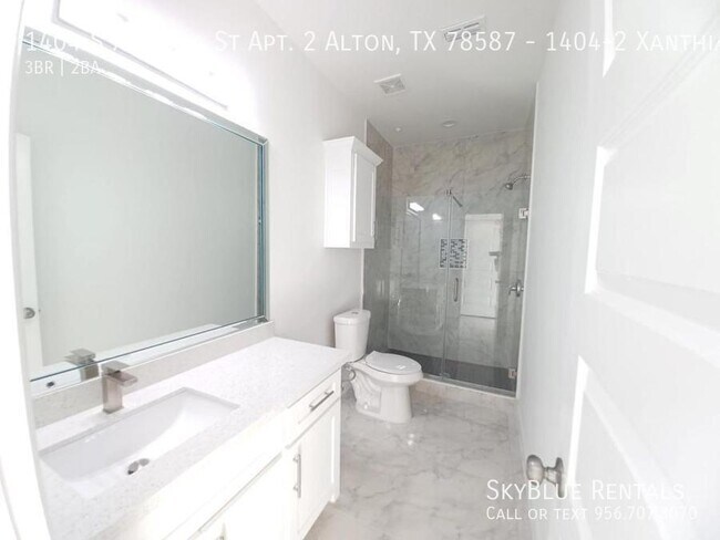 Foto del edificio - 1404 S Xanthia St
