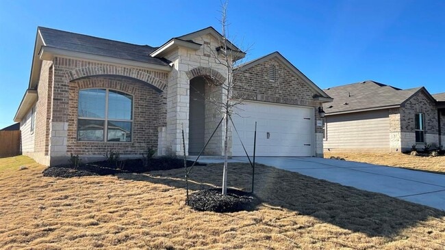 Building Photo - 108 Pivot Dr