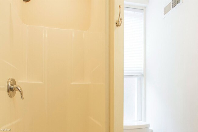 Foto del edificio - 5 br, 3 bath House - 1713 FONTAIN ST Unit 1
