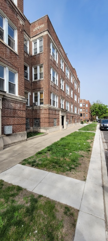 Building Photo - 6750 S Merrill Ave