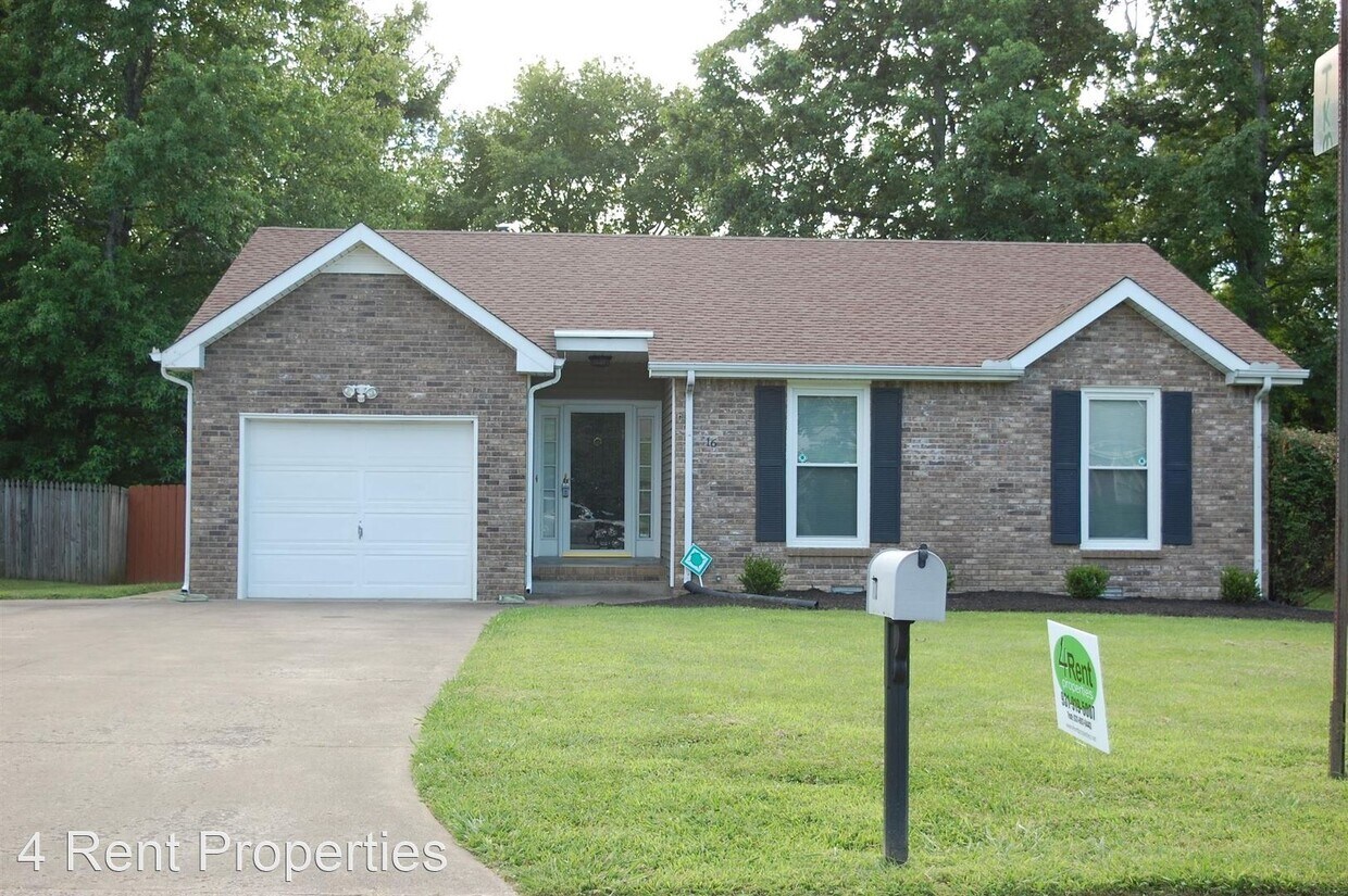 Foto principal - 3 br, 2 bath House - 116 Shady Maple Dr.