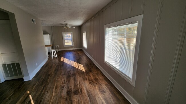 Foto del edificio - 5930 S New Hope Rd