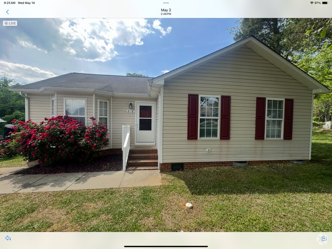 Building Photo - 816 Central Ct