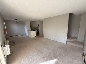 Building Photo - 3035 Oneal Pkwy