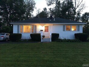 Building Photo - 1318 Ashton Rd