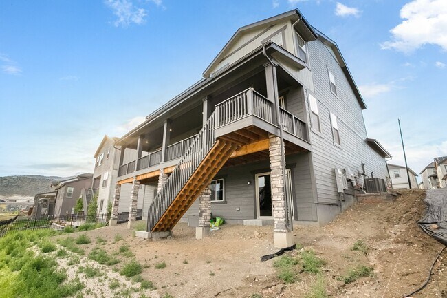 Foto del edificio - 15402 W Dequesne Ave