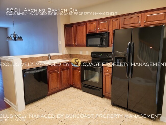 Foto del edificio - FREE APP!  Gorgeous 2BR/2.5BA Townhouse fo...