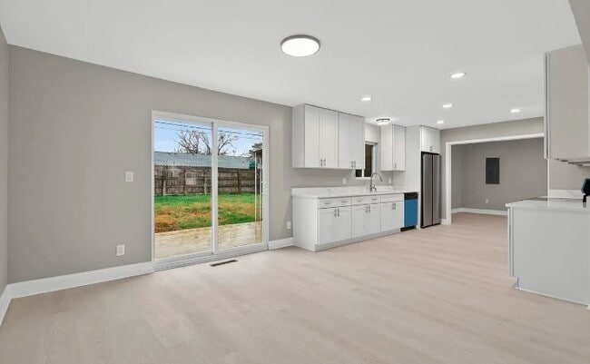 Building Photo - 416 Kellam Rd