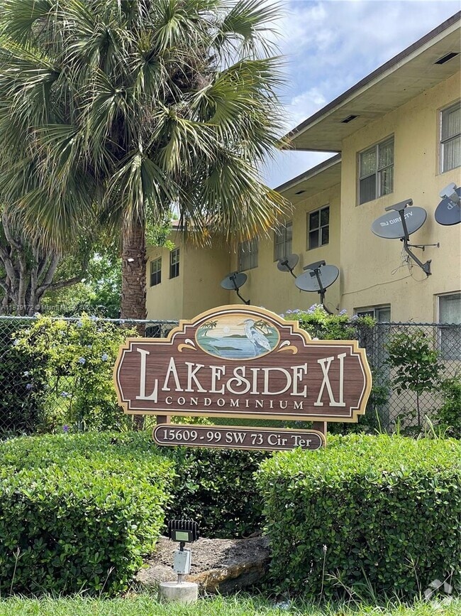 Building Photo - 15699 SW 73rd Cir Terrace