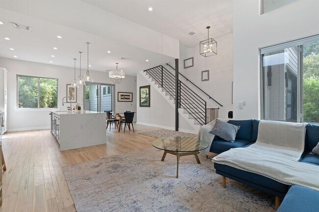 Foto del edificio - 2711 Willow St