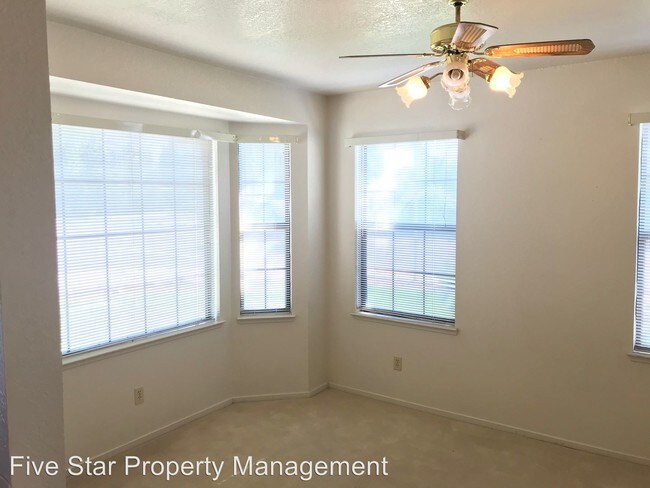 Foto del edificio - 3 br, 2.5 bath House - 2405 Franks Ct