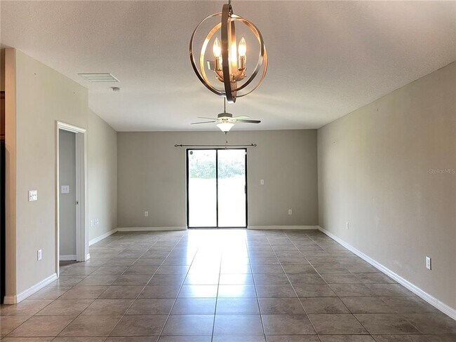 Building Photo - 12615 Lemon Pepper Dr