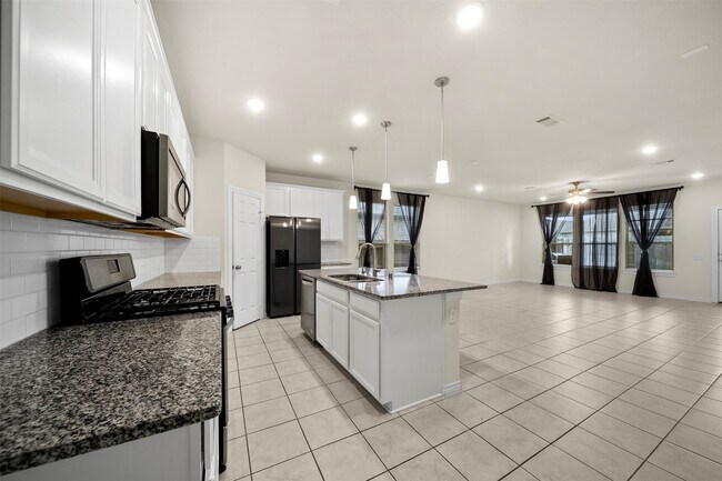 Foto del edificio - 24971 Jessamine Meadow Trl