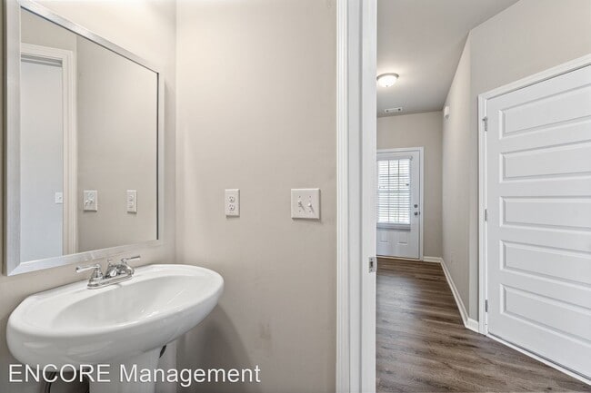 Building Photo - 3 br, 2.5 bath House - 3712 Ridge Springs