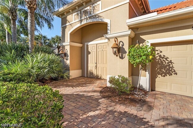 Building Photo - 5030 Rustic Oaks Cir