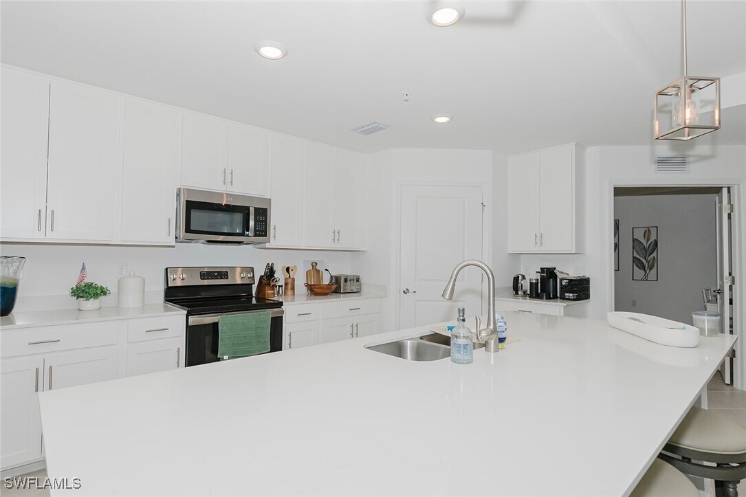 Primary Photo - 5433 Double Eagle Cir
