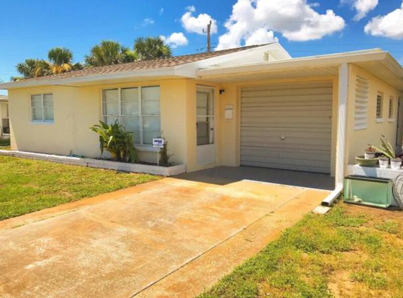 Primary Photo - 21 Rivershore Dr