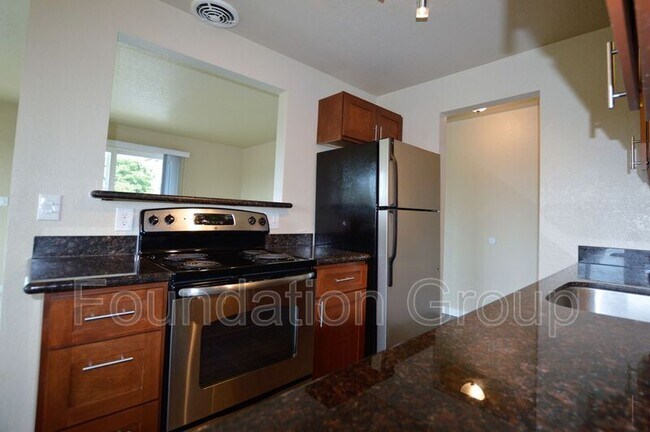 Foto del edificio - 2405 NW 65th St