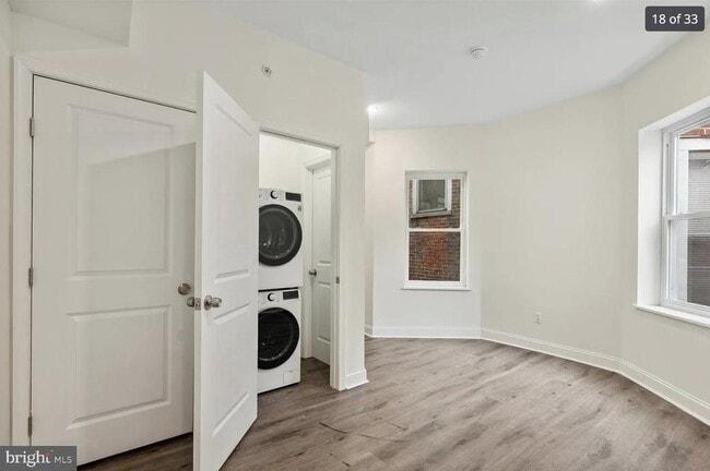 Building Photo - 320 N 62nd St