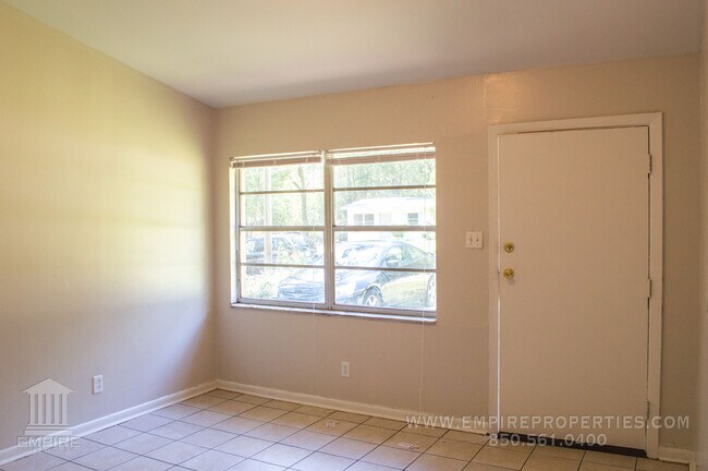 Foto del edificio - Renovated Home South of FSU