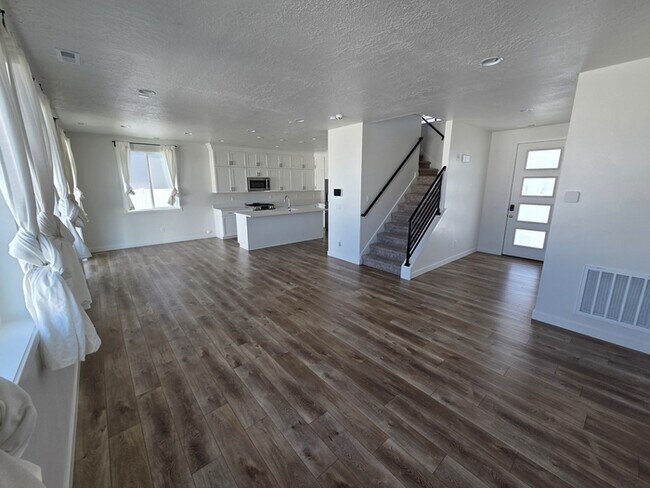 Foto del edificio - 2046 W Lydia Ln