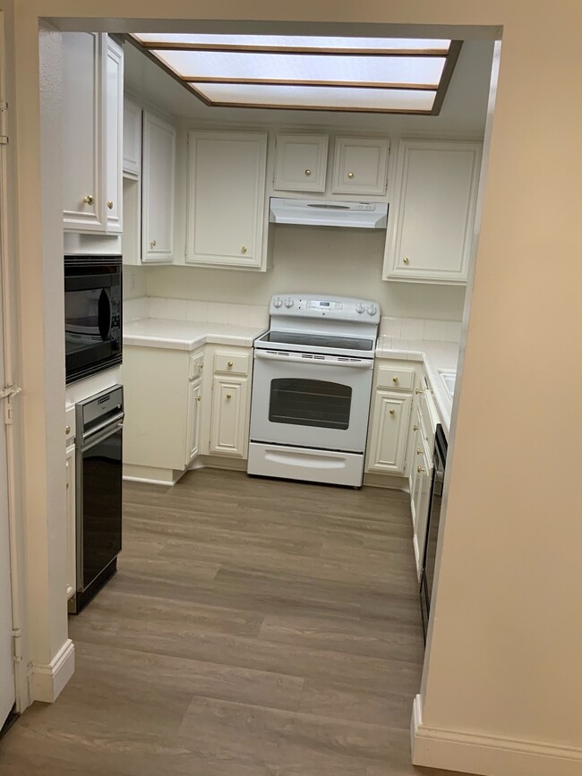 Kitchen - 21500 Califa St