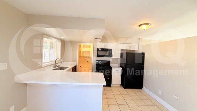 Foto del edificio - 1804 W Kristal Way