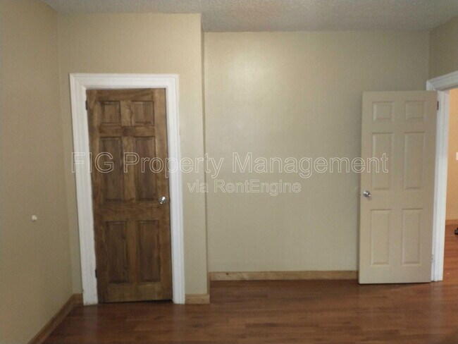 Foto del edificio - 431 W G St