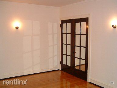 Foto del edificio - 4916 N Wolcott Ave