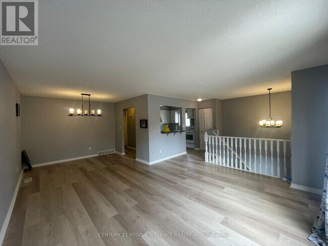 Photo du bâtiment - 917 Lawson Rd