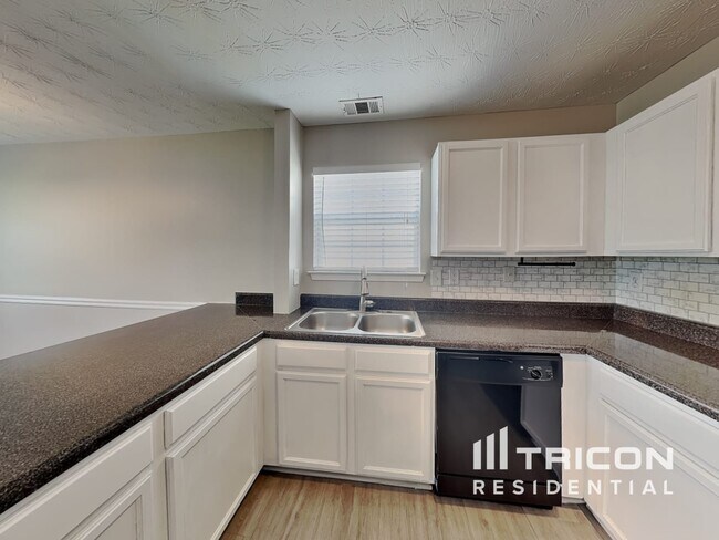 Foto del edificio - 158 Parkview Pl Dr